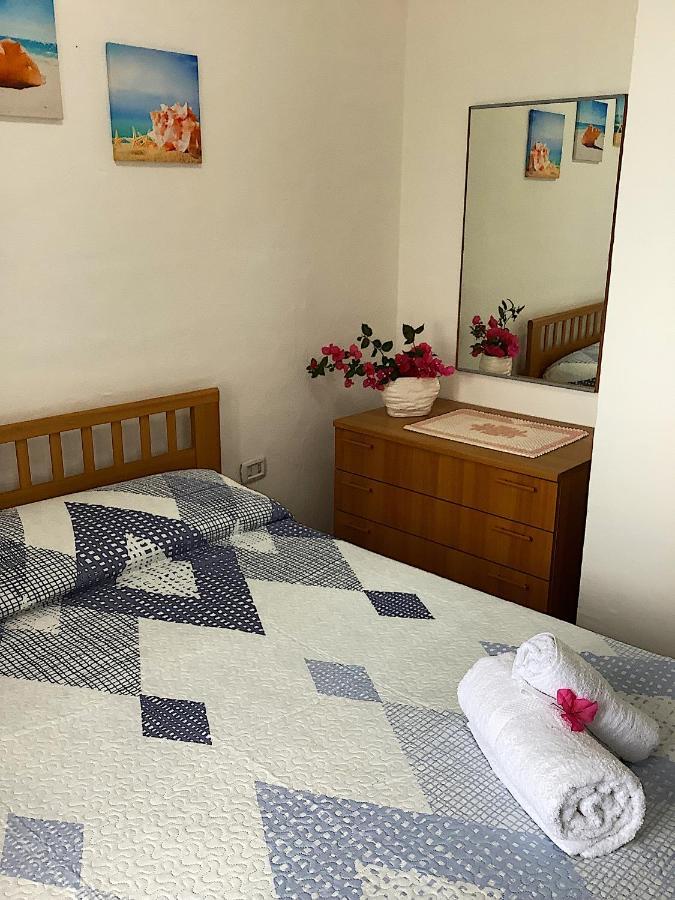 Villino Vista Mare Apartment Коста Парадизо Екстериор снимка
