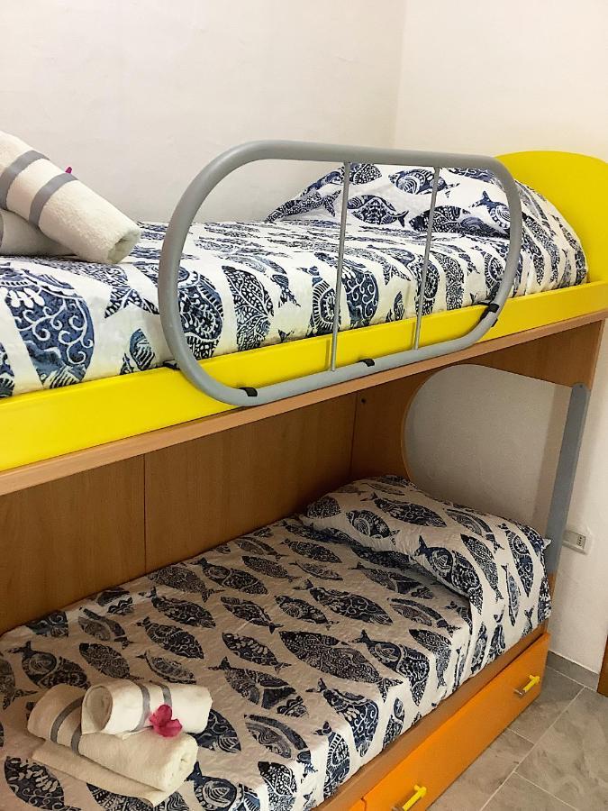 Villino Vista Mare Apartment Коста Парадизо Екстериор снимка